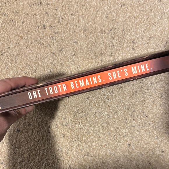 Pam Godwin, Knotted, Luxe Special Edition - Picture 9 of 12